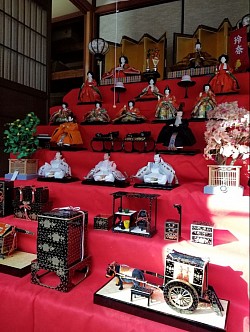 hina dolls